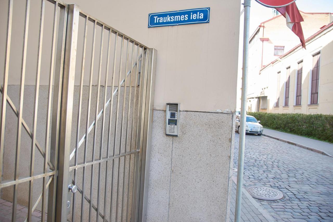 Studio Apartment In The Heart Of Riga Old Town Εξωτερικό φωτογραφία